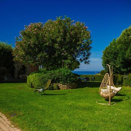 Hotel Capo D'Uomo Orbetello Bagian luar foto