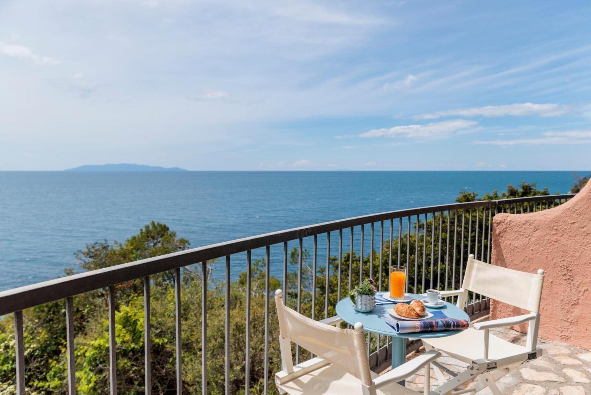 Hotel Capo D'Uomo Orbetello Bagian luar foto